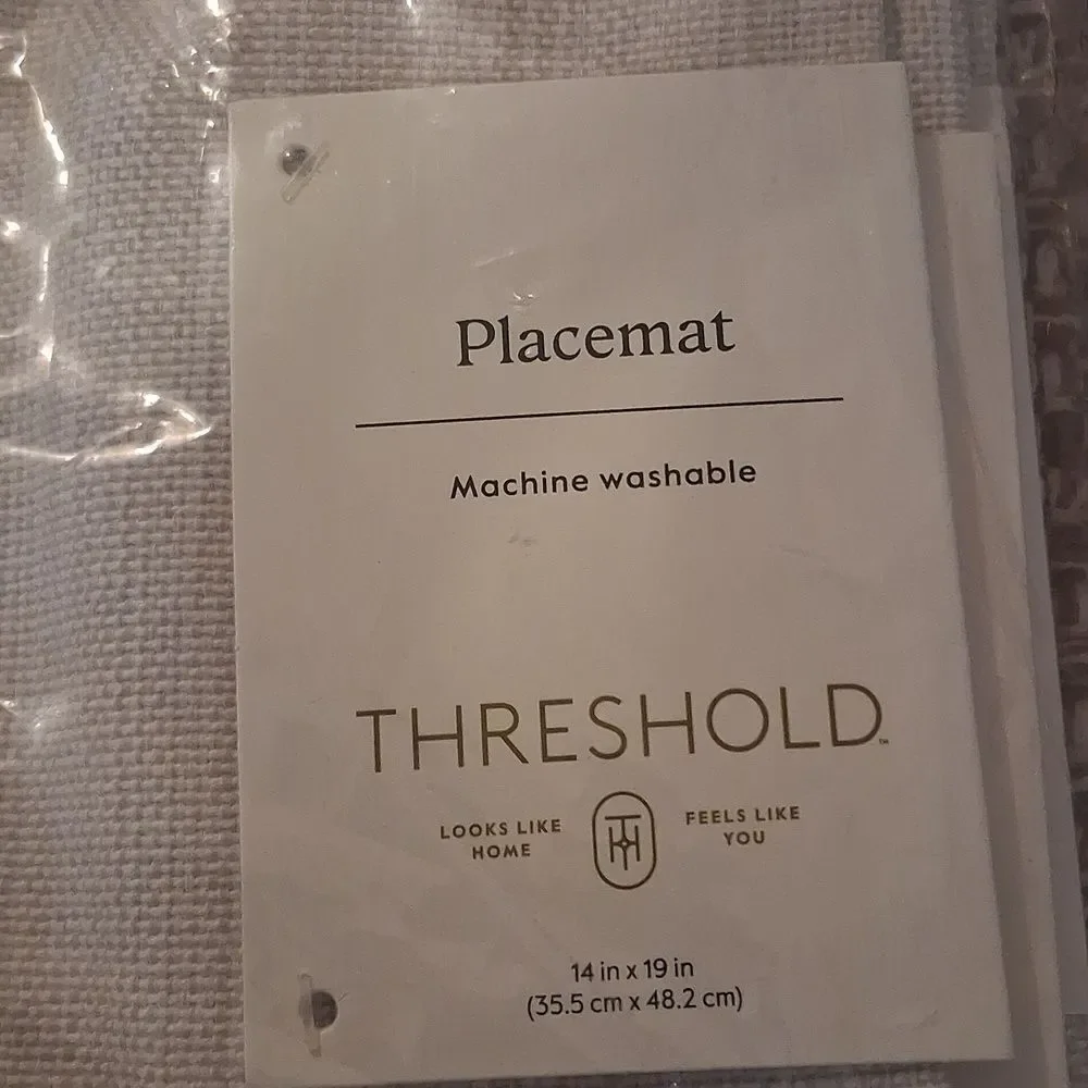 6 Placemats - Threshold 14x19